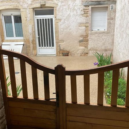 Le Tout Joli Nid Beaunois, Studio Plein Centre Parking Beaune  Bagian luar foto