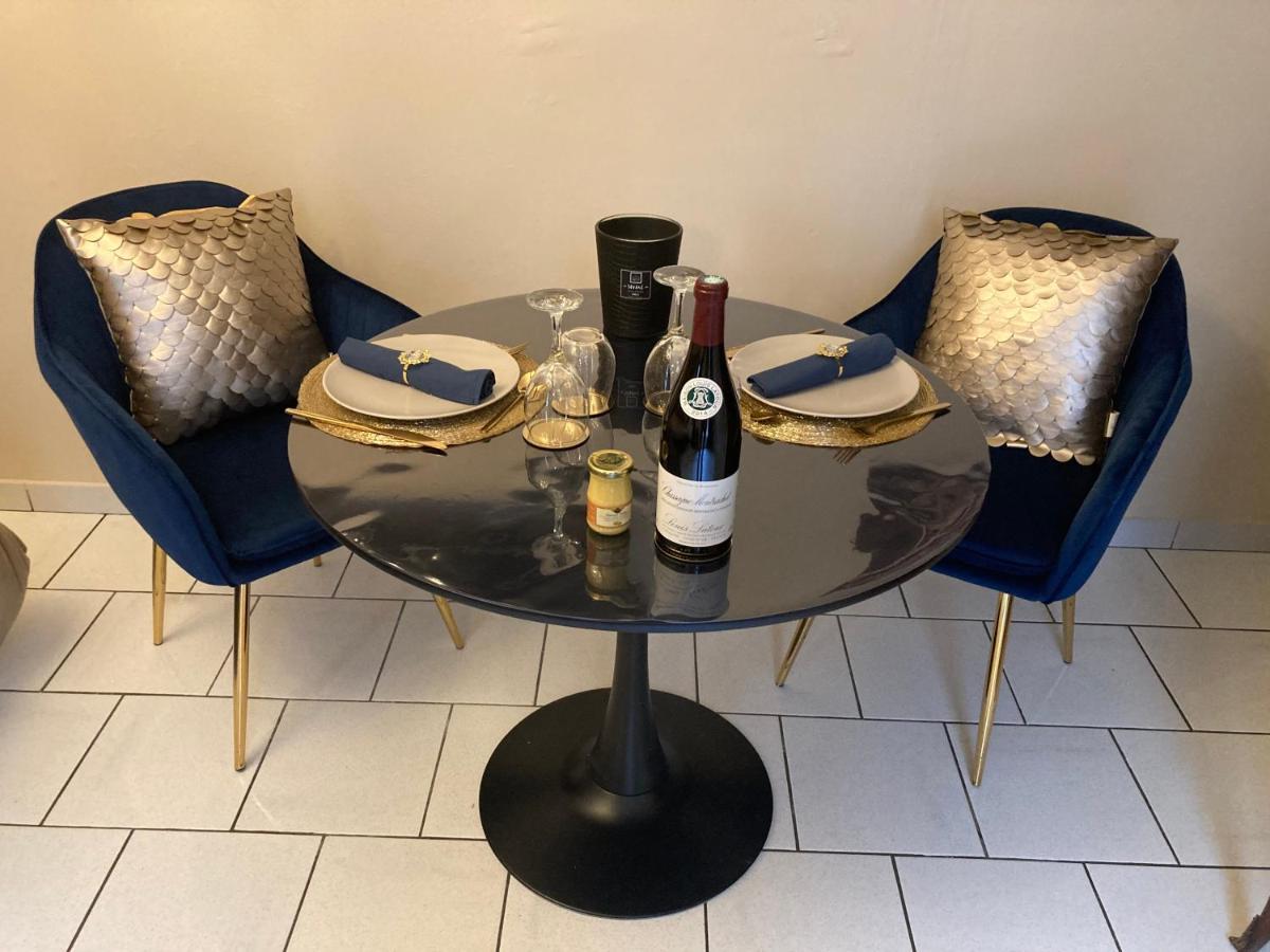 Le Tout Joli Nid Beaunois, Studio Plein Centre Parking Beaune  Bagian luar foto